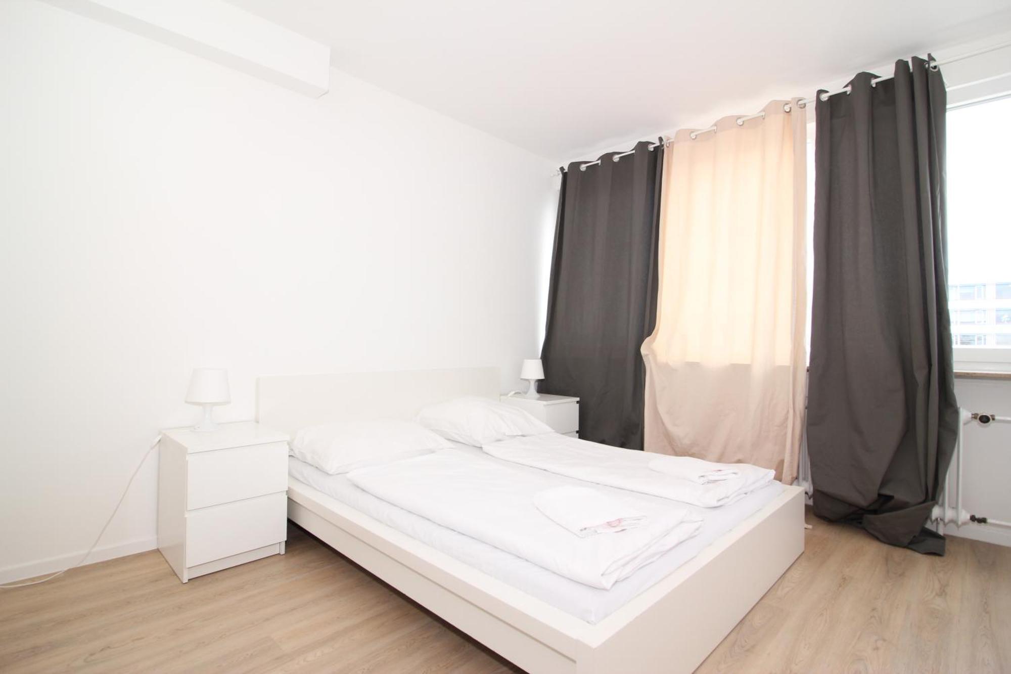 Downtown Apartment *